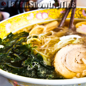 JapanSnowtripTips-thumb-ramen-noodles-soup-002