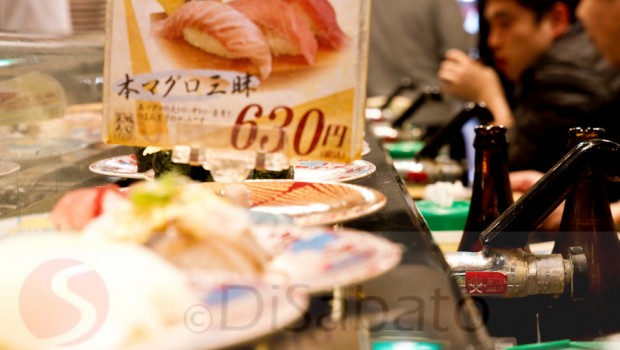 conveyor-sushi-Tokyo-Japan